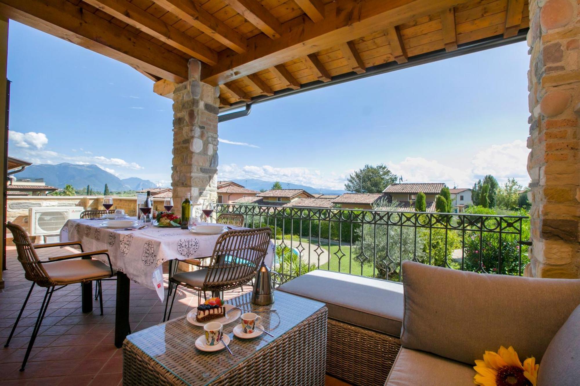 Casa Valtenesi Polpenazze del Garda Exterior photo